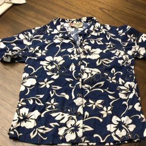 Hilo Hatties, original Hawaiian full button up